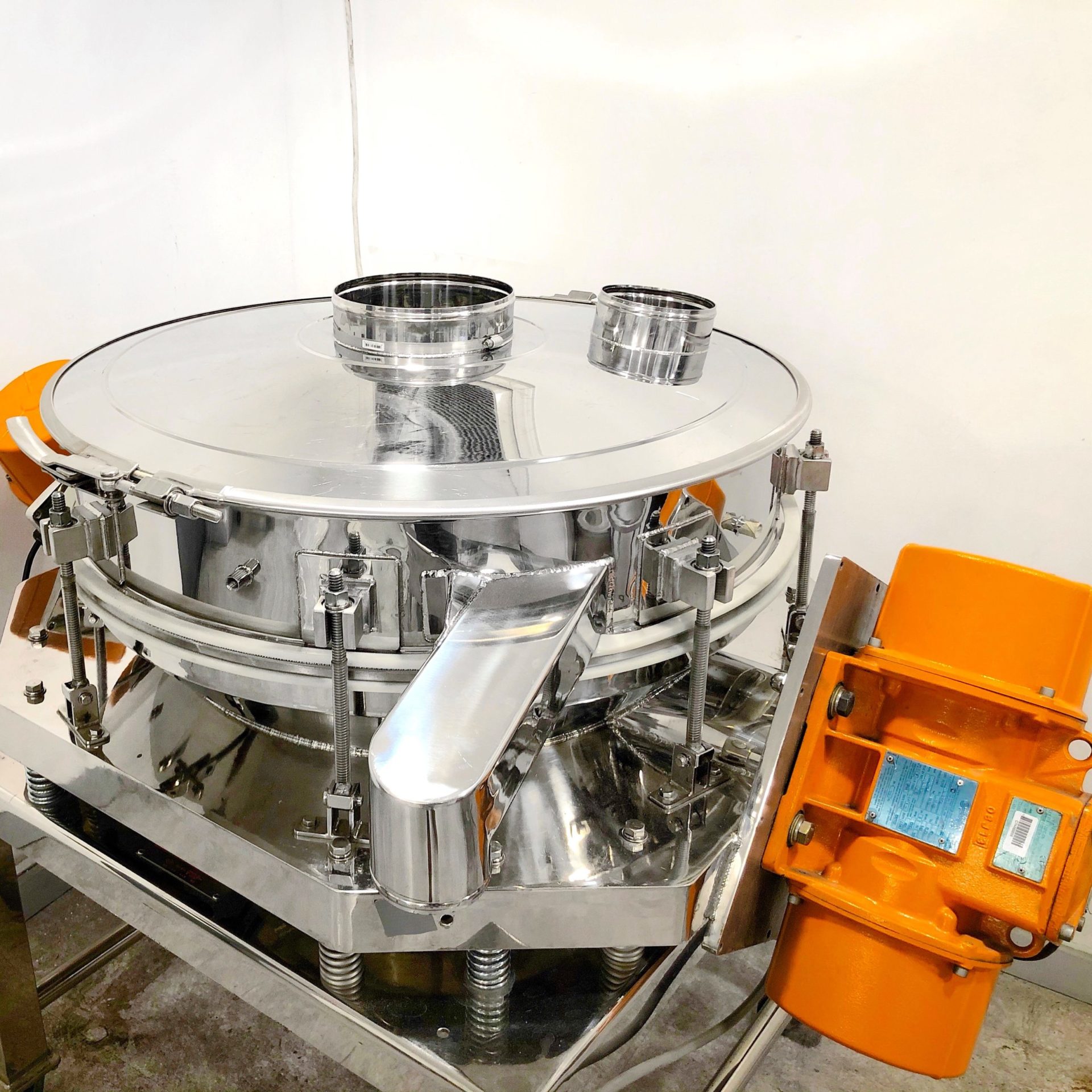 Sieving SLS Plastics & Polymers Elcan Industries Elcan Industries